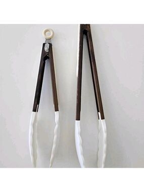 White and Brown Kitchen Tongs Set